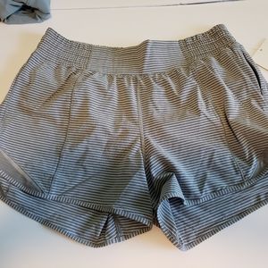 Hotty Hot Short - Hi Rise